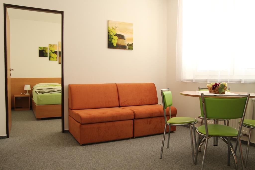 Penzion Bobule Stare Mesto  Habitación foto