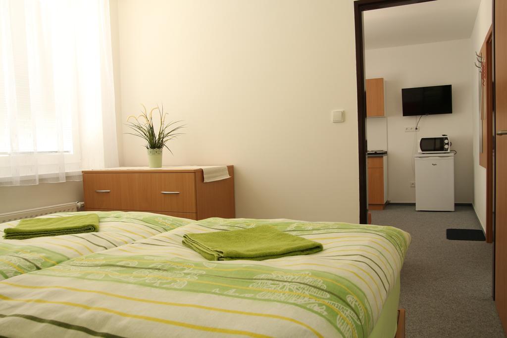 Penzion Bobule Stare Mesto  Habitación foto