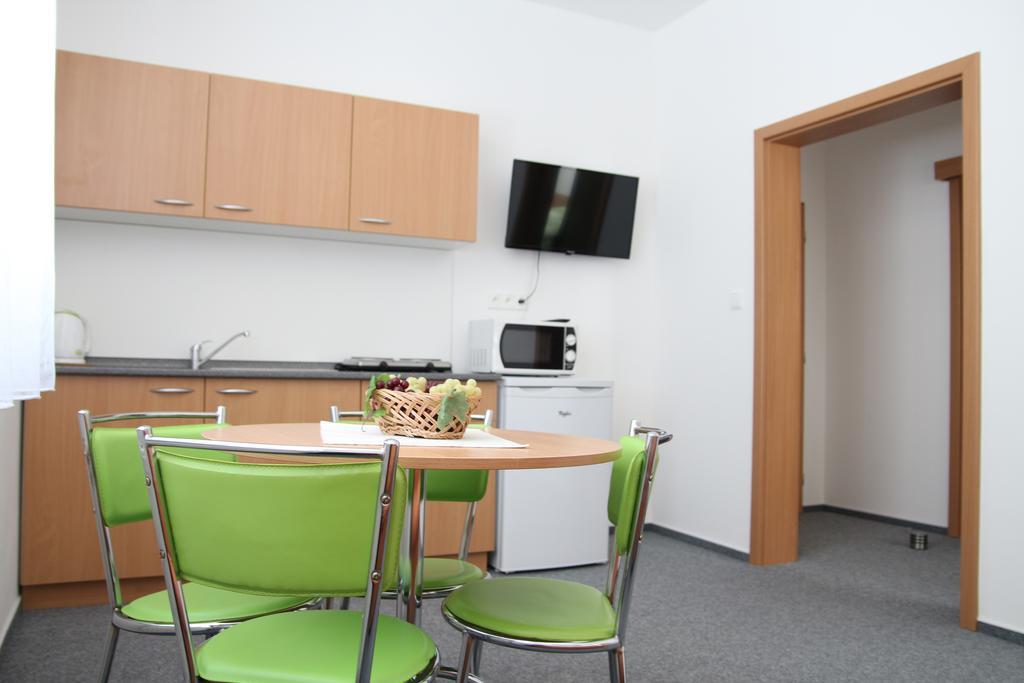 Penzion Bobule Stare Mesto  Habitación foto