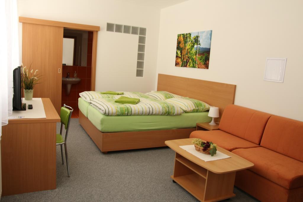 Penzion Bobule Stare Mesto  Habitación foto