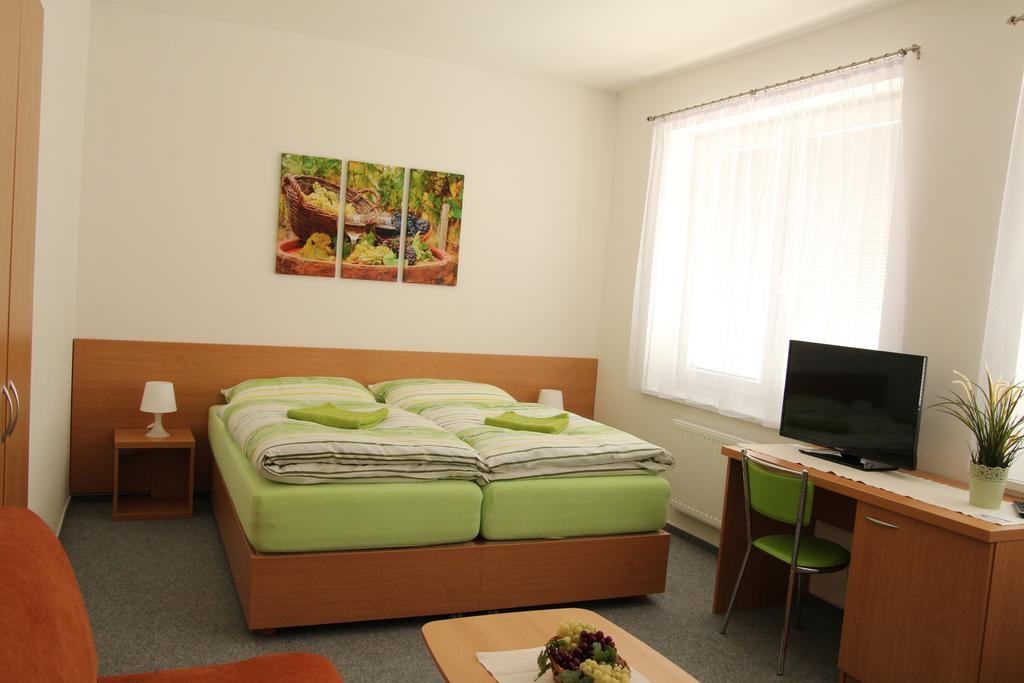 Penzion Bobule Stare Mesto  Habitación foto