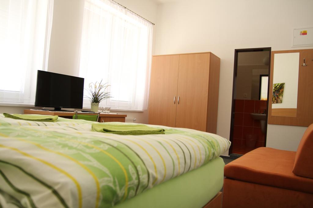 Penzion Bobule Stare Mesto  Habitación foto