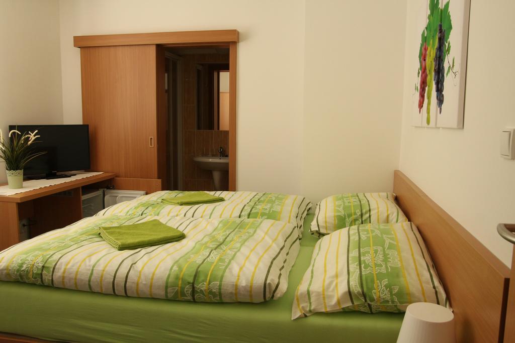 Penzion Bobule Stare Mesto  Habitación foto