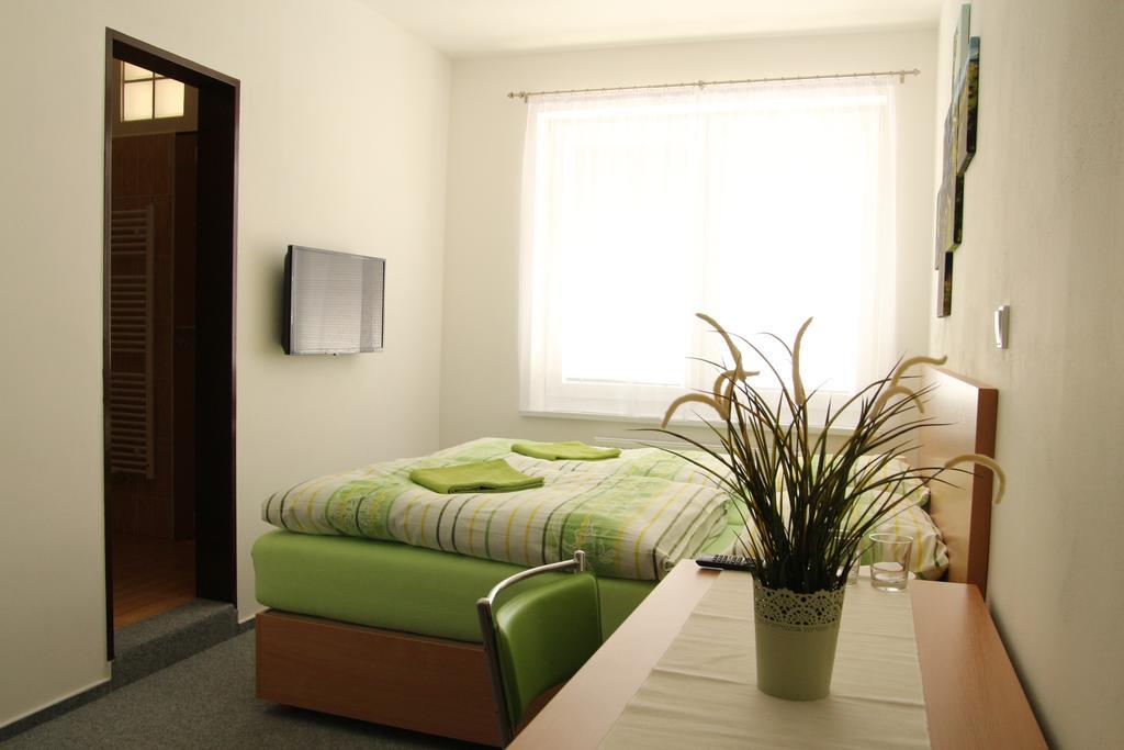 Penzion Bobule Stare Mesto  Habitación foto